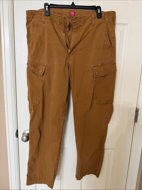 Men's Levi’s XX Cargo Brown Cargo Pants - Casual Utility Style